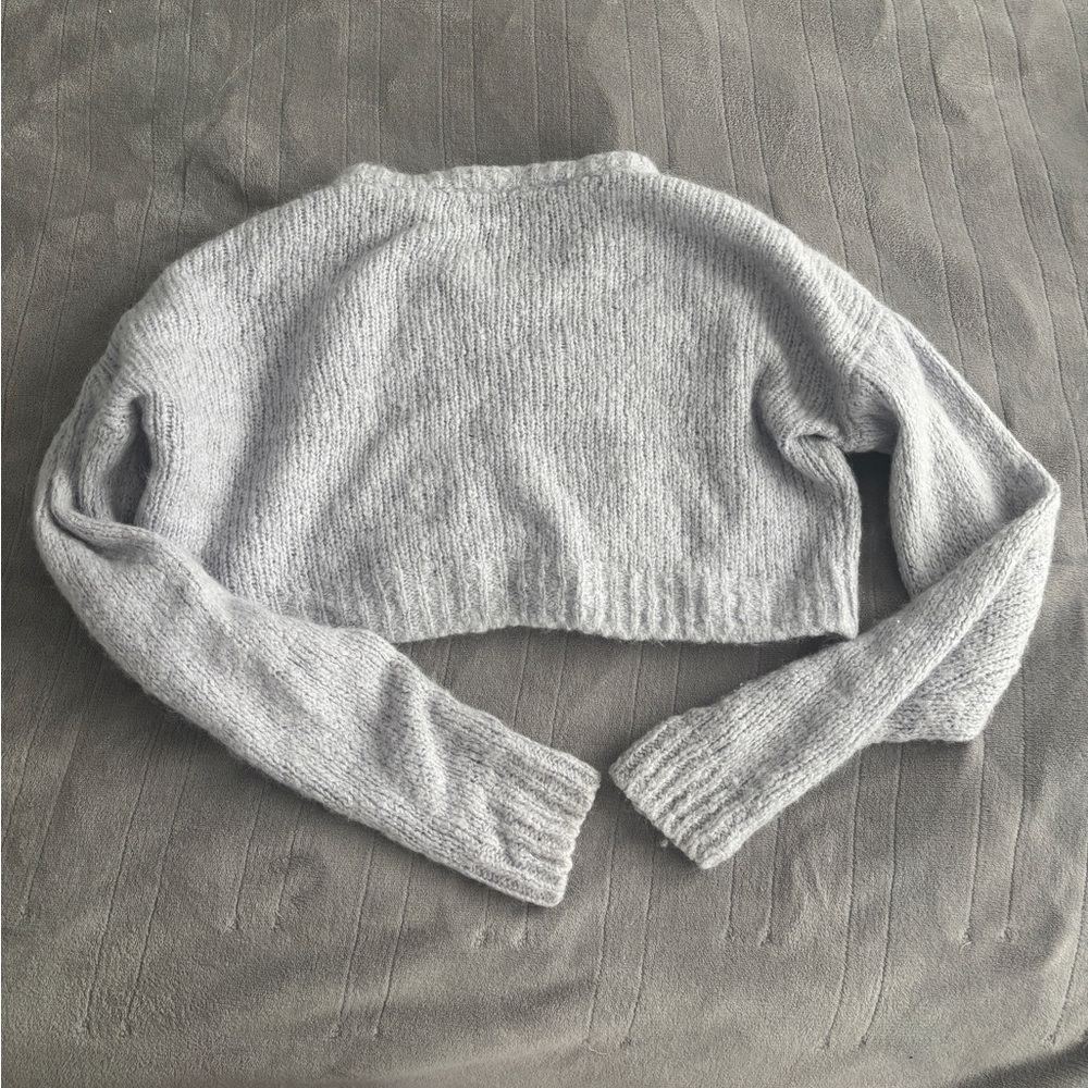 Reformation Wenda Sweater Lavender Mist Blue Cropped V neck Pullover - Picture 7 of 14